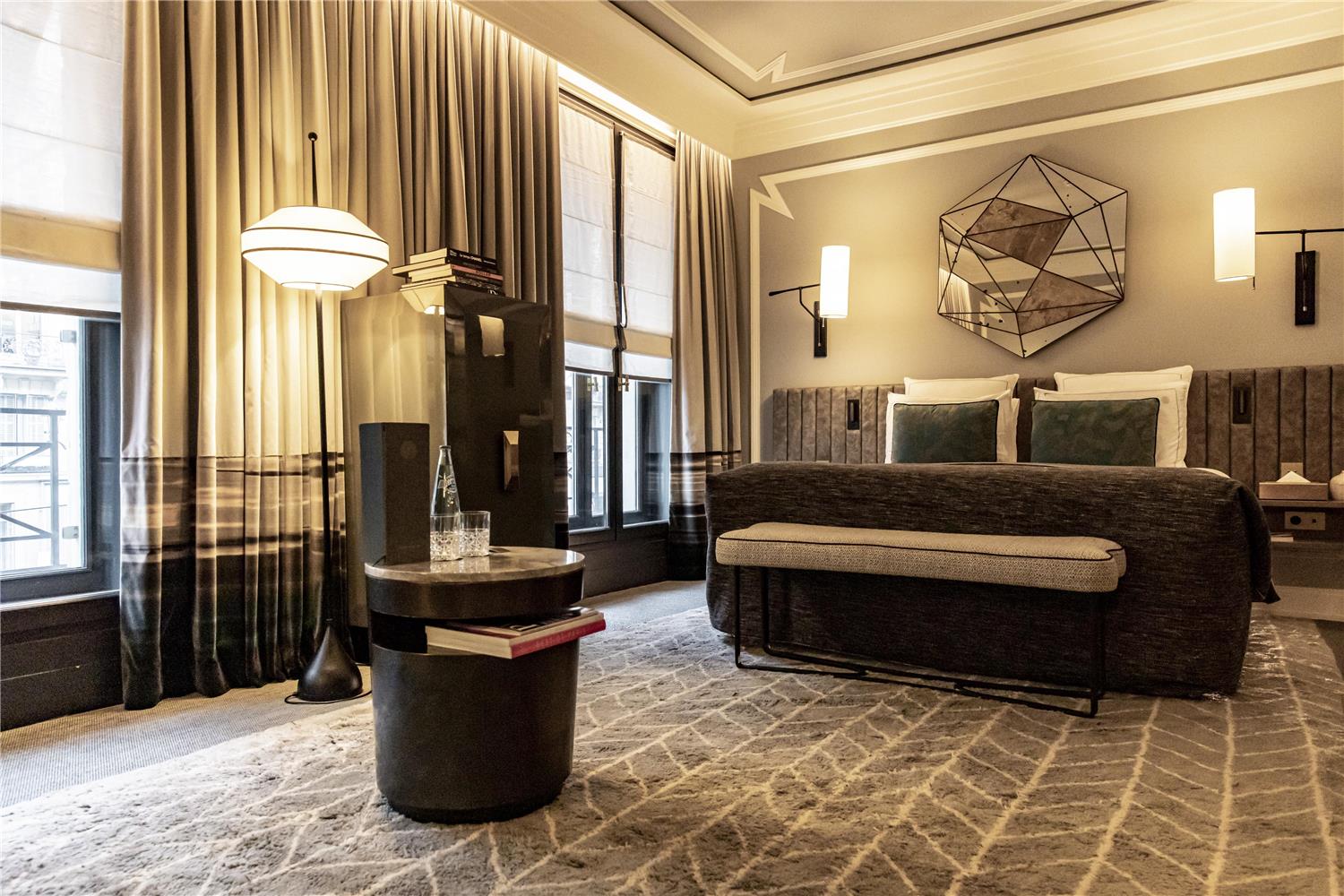Nolinski Paris - Evok Collection by null