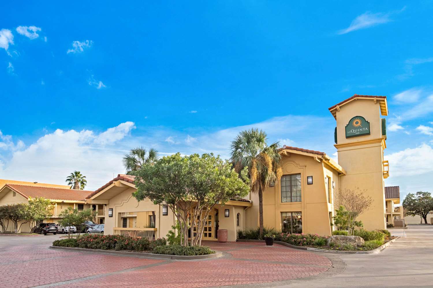 La Quinta Inn by Wyndham San Antonio Market Square by null