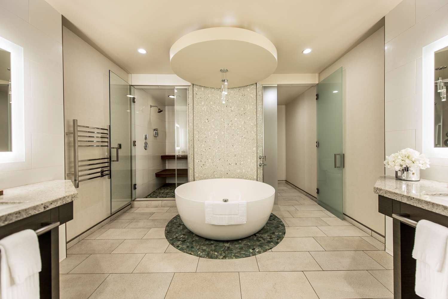 Shade Hotel Redondo Beach by null