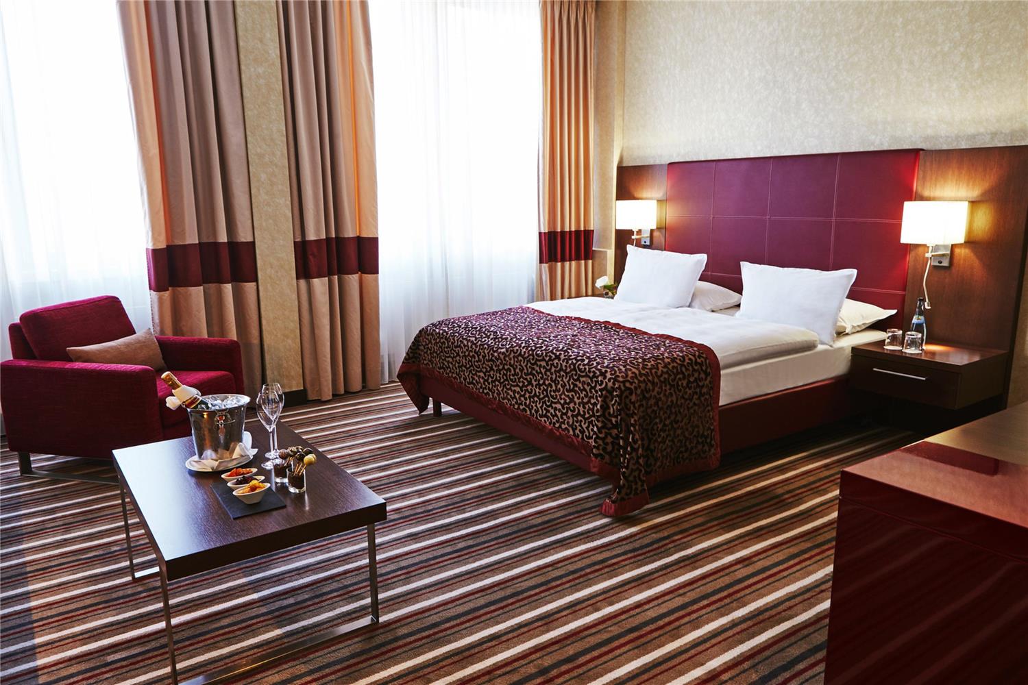 Steigenberger Graf Zeppelin, Stuttgart by null