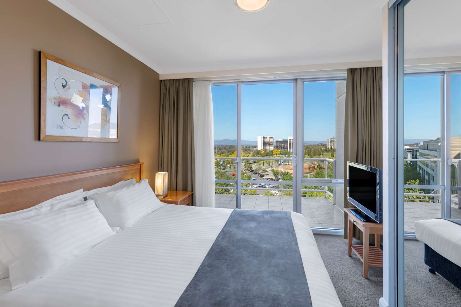 Nesuto Canberra Apartment Hotel by null