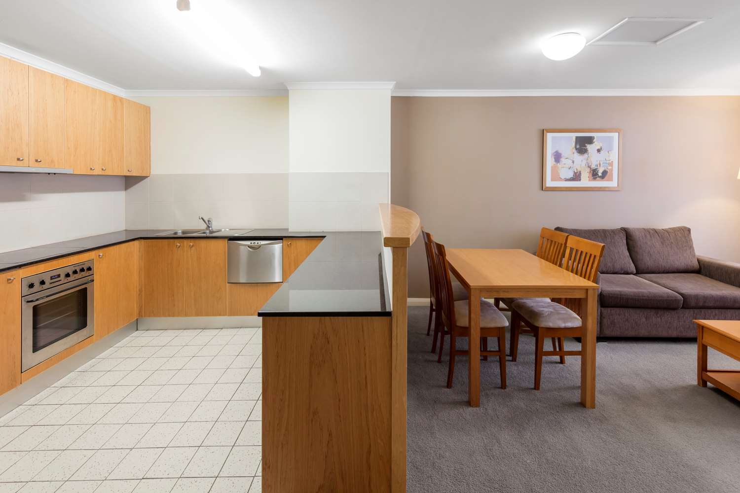 Nesuto Canberra Apartment Hotel by null
