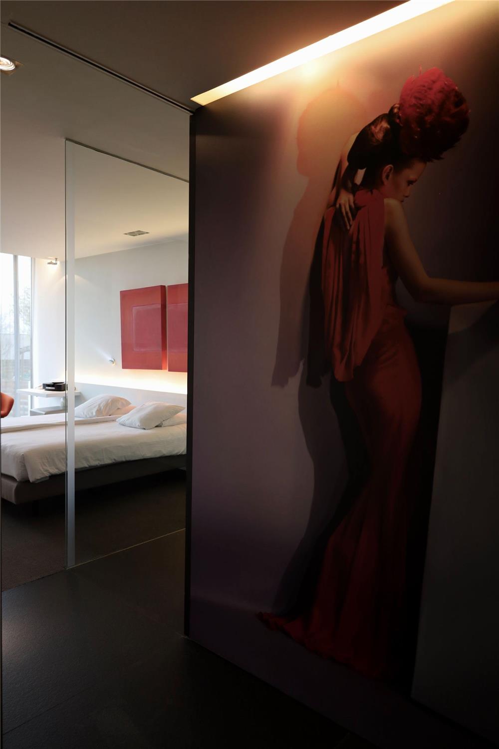 D Hotel by null