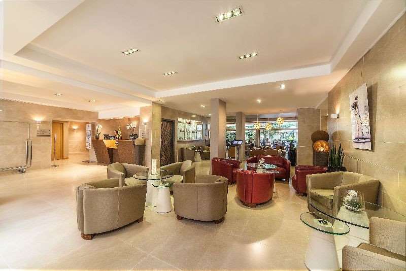 Hôtel Montaigne & Spa by null