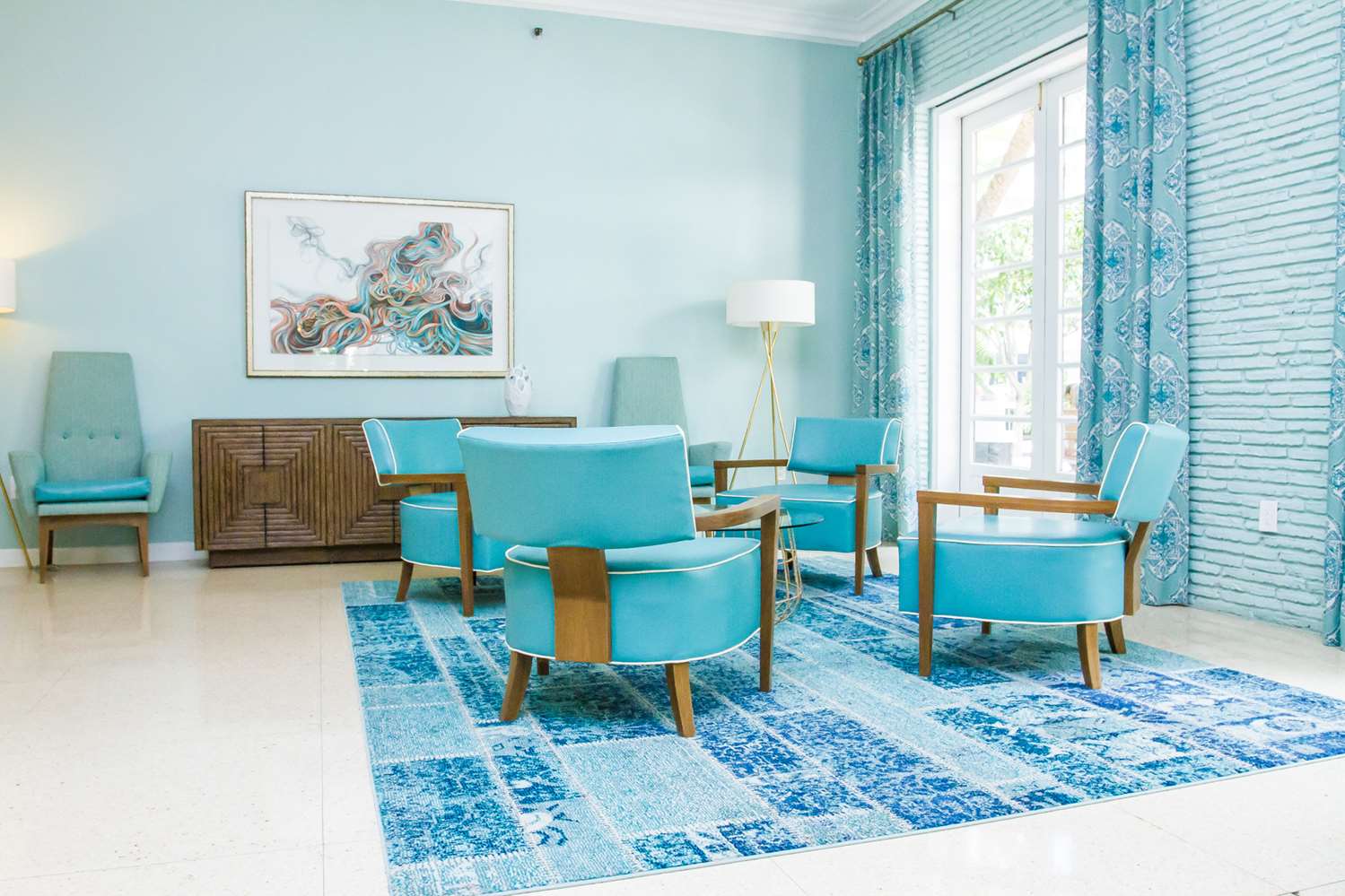 Dorchester Miami Beach Hotel & Suites by null
