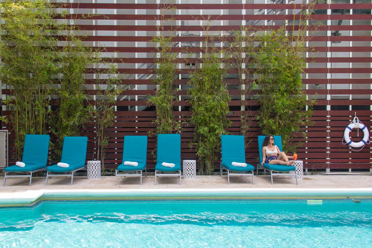 Dorchester Miami Beach Hotel & Suites by null