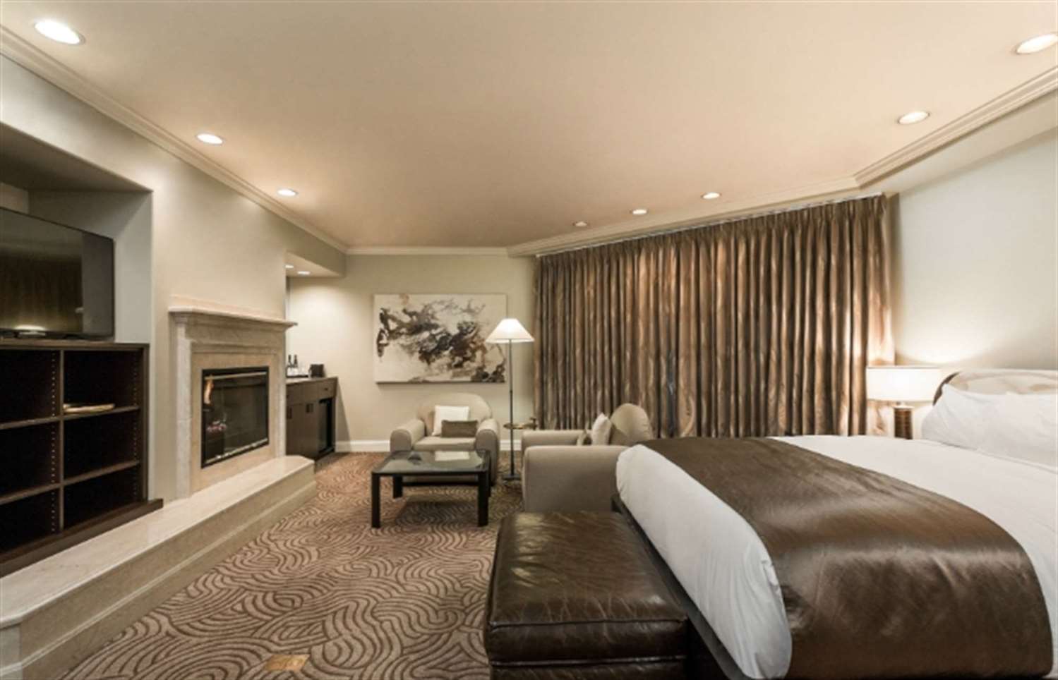 Montecito Inn by null