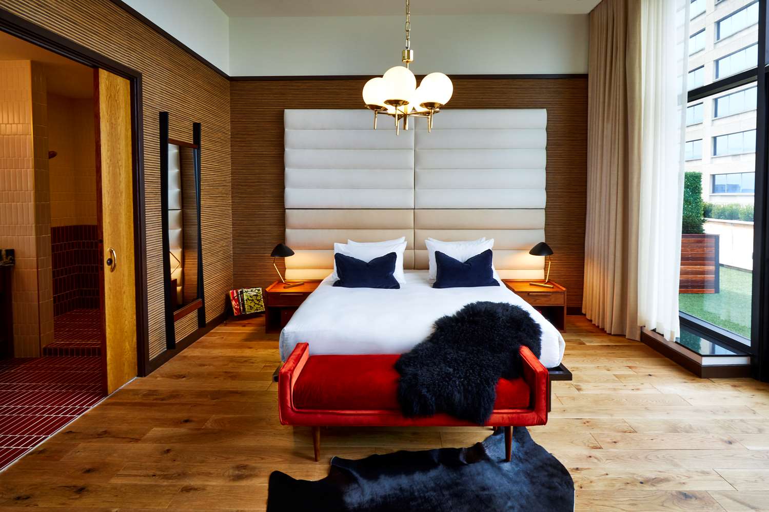 Fairlane Hotel Nashville, by Oliver by null