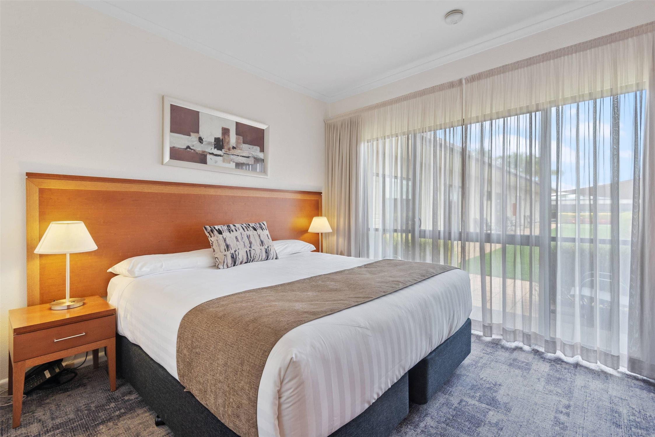 Comfort Inn Deakin Palms photo 6