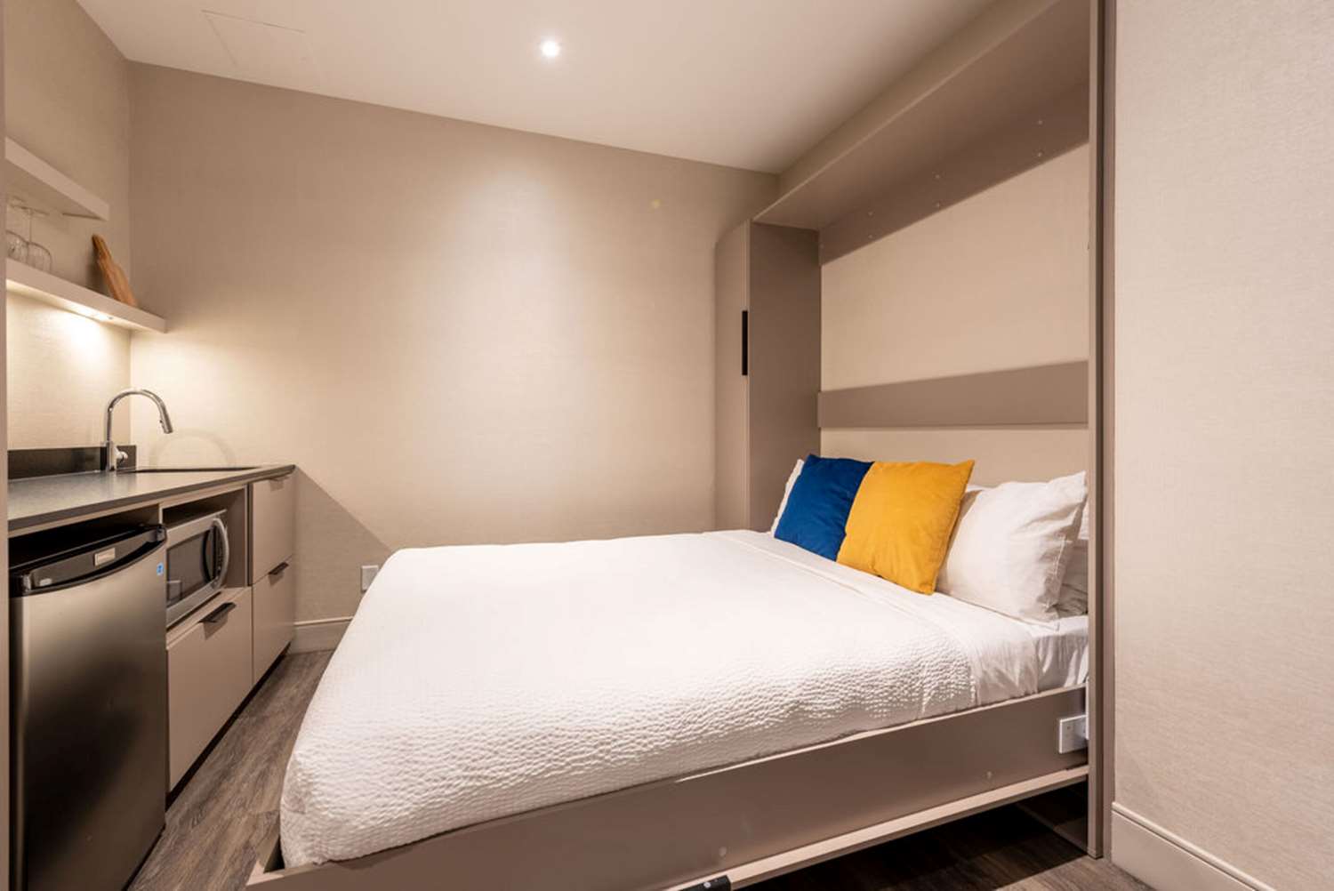 Hotel Royal William, an Ascend Hotel Collection Member by null