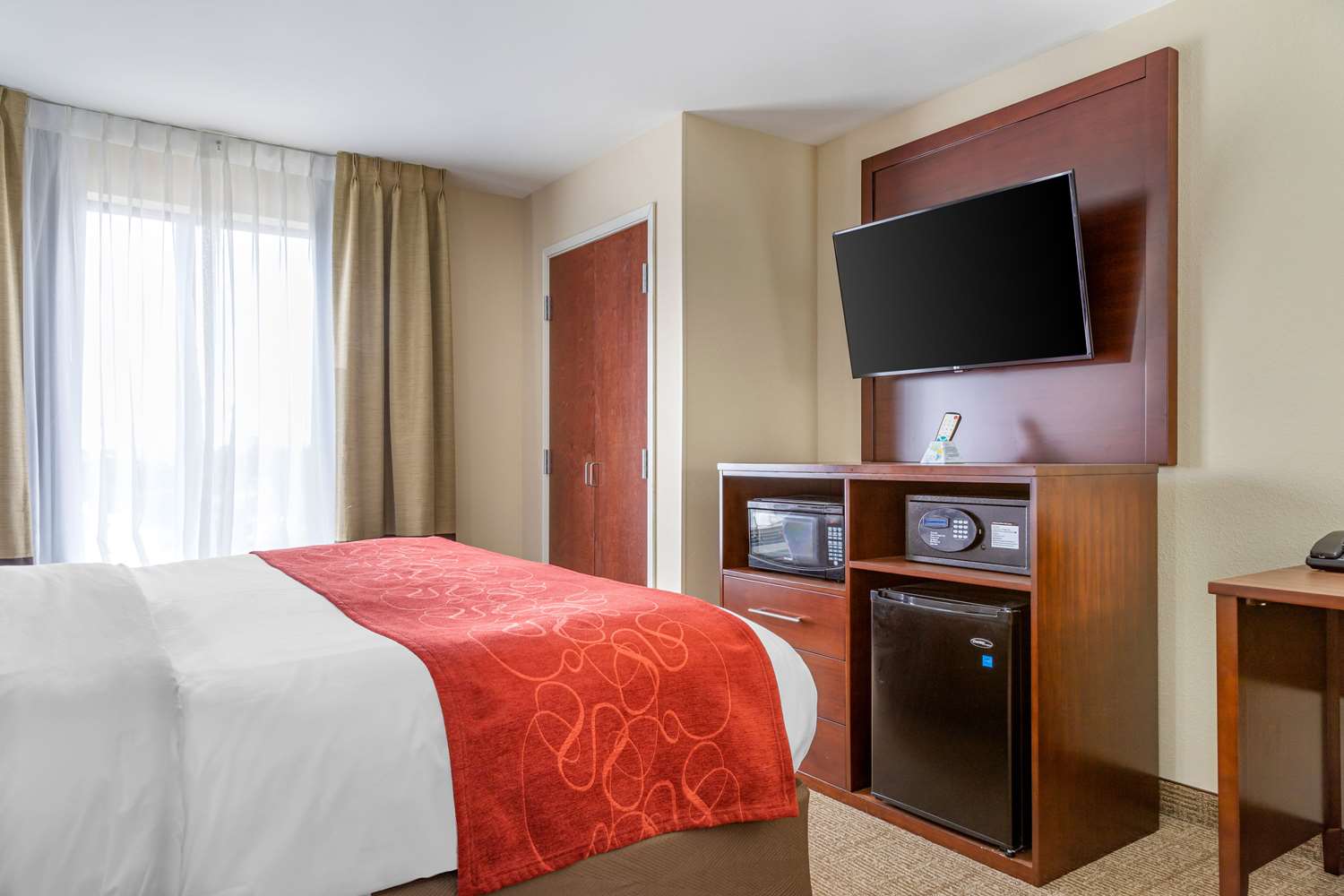 Comfort Suites Savannah Gateway I-95 photo 6